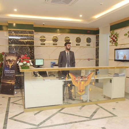 The Rich Hotel & Apartments Lahore Luaran gambar