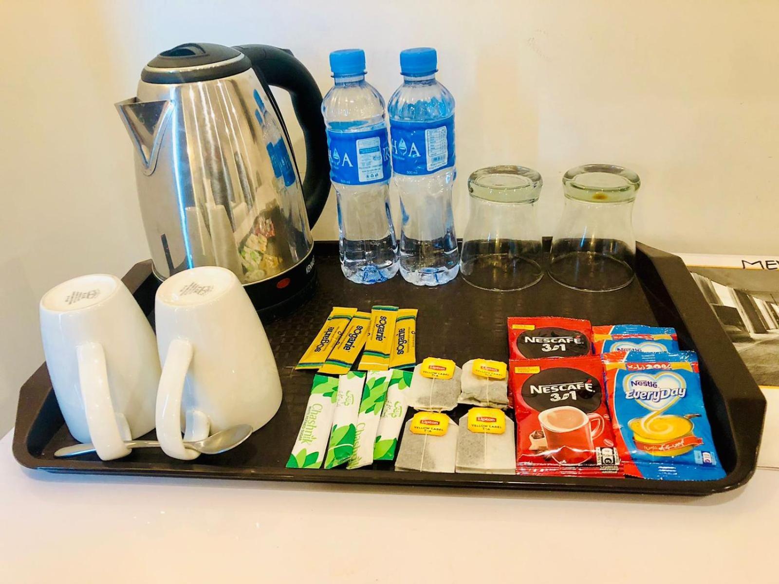 The Rich Hotel & Apartments Lahore Luaran gambar